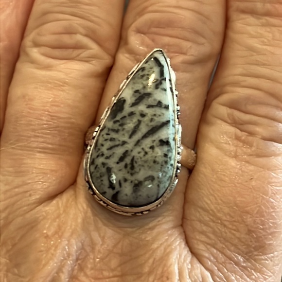 #341 Zebra π¦ Jasper Handcrafted Ring π Size 9.25-9.5 NWOT - Picture 3 of 12